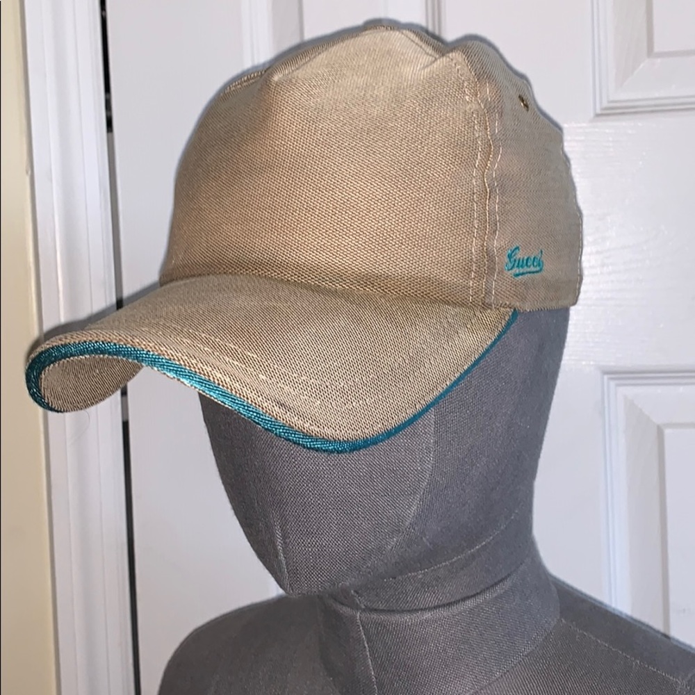 Gucci 🧢 - Picture 3 of 8